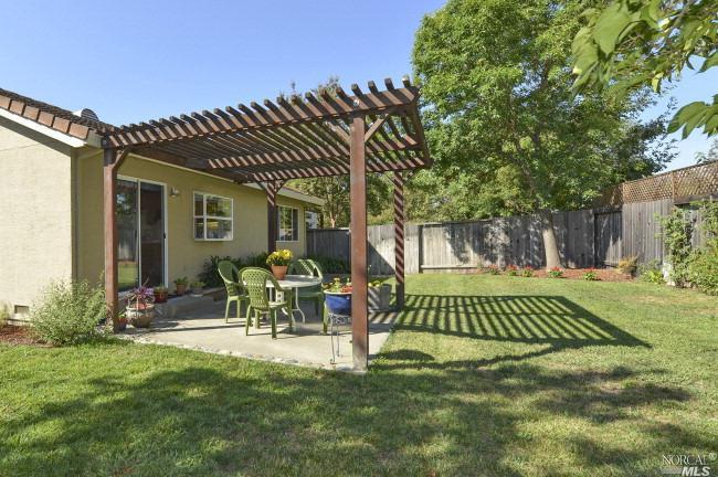 866 Foothill Dr, Windsor, CA 95492 photo 16