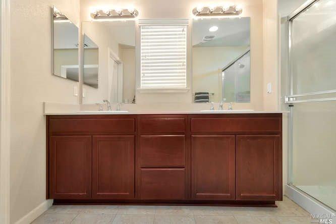 798 Embassy Cir, Vacaville, CA 95688 photo 19