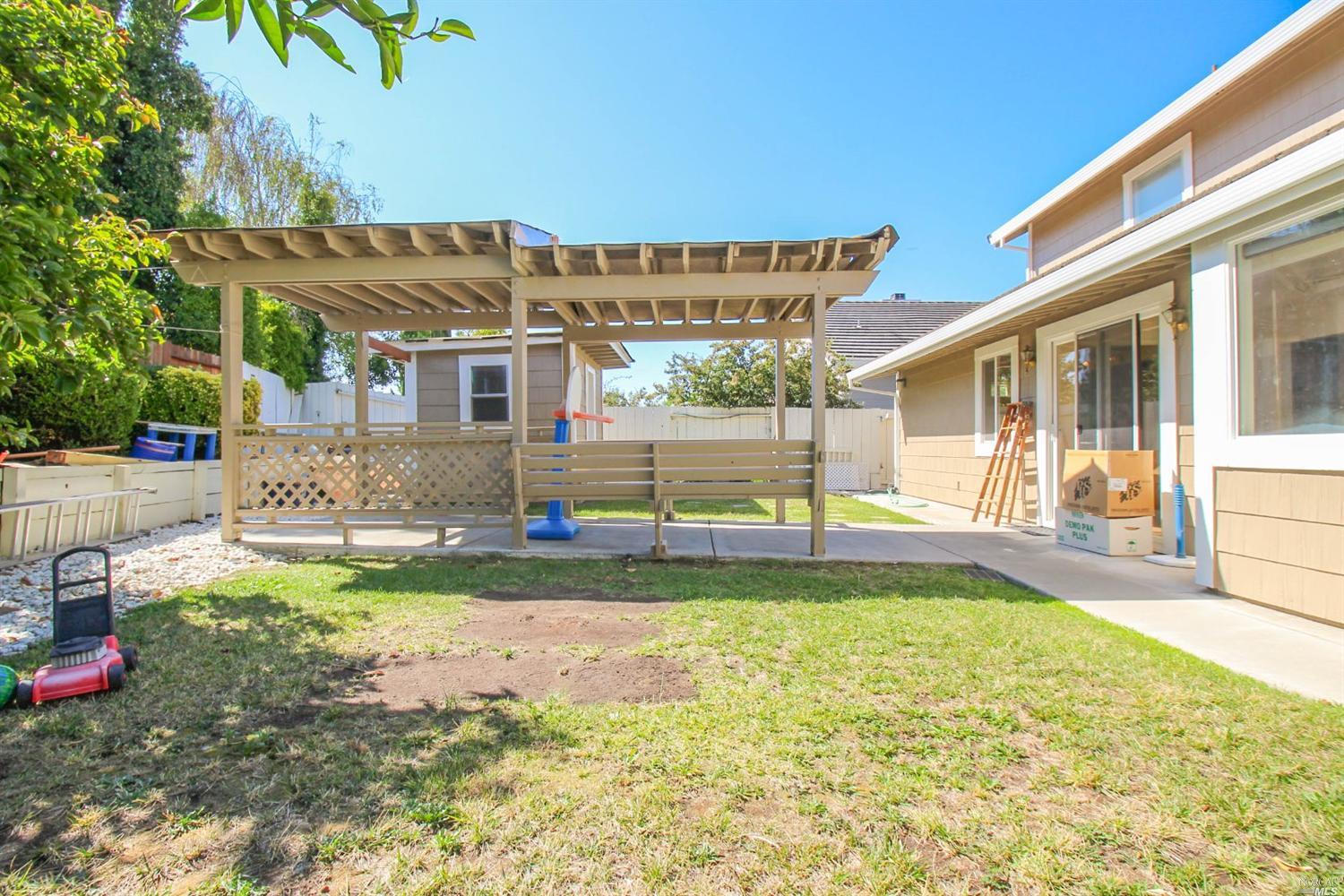 174 Humphrey Ln, Vallejo, CA 94591 photo 42