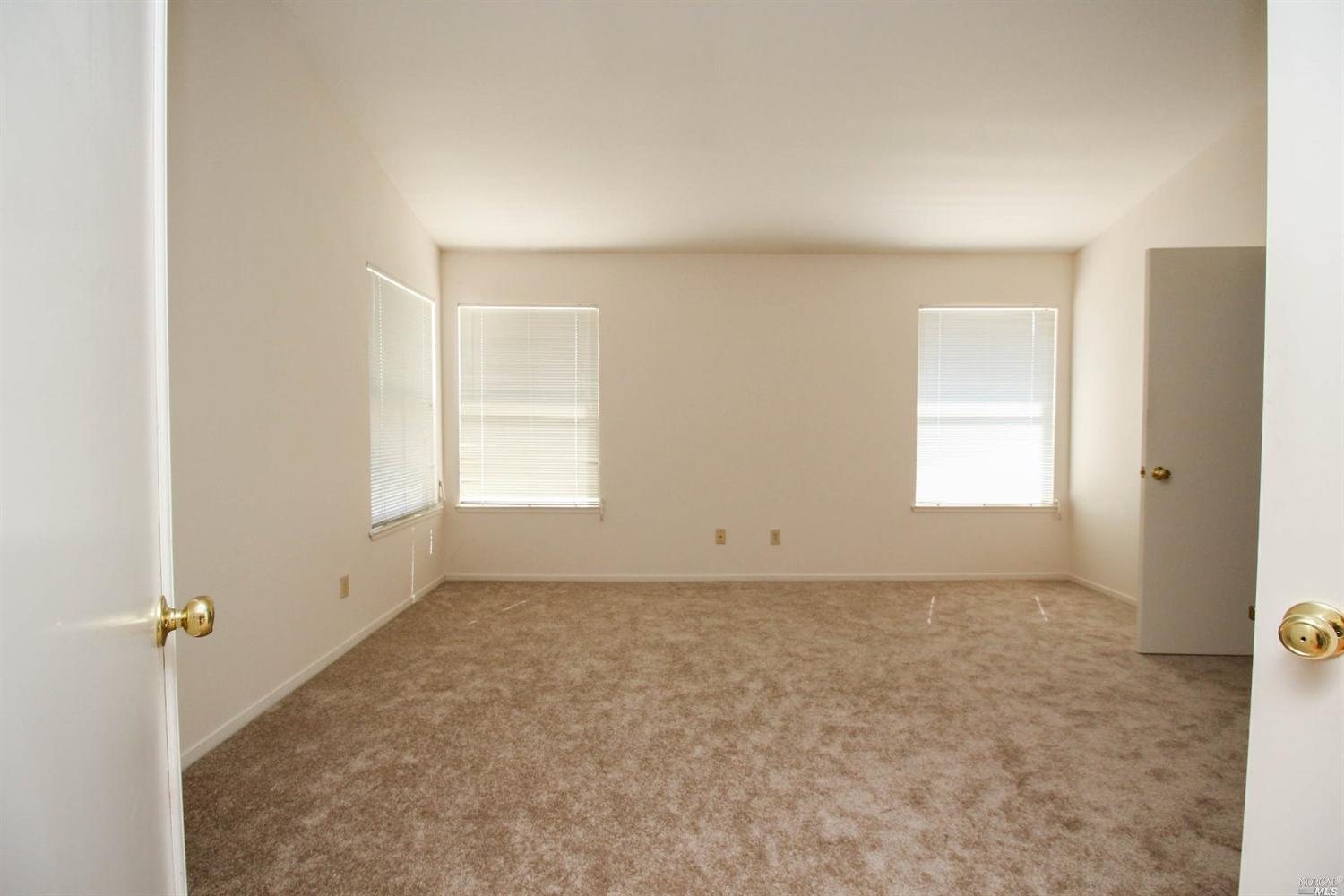 174 Humphrey Ln, Vallejo, CA 94591 photo 32