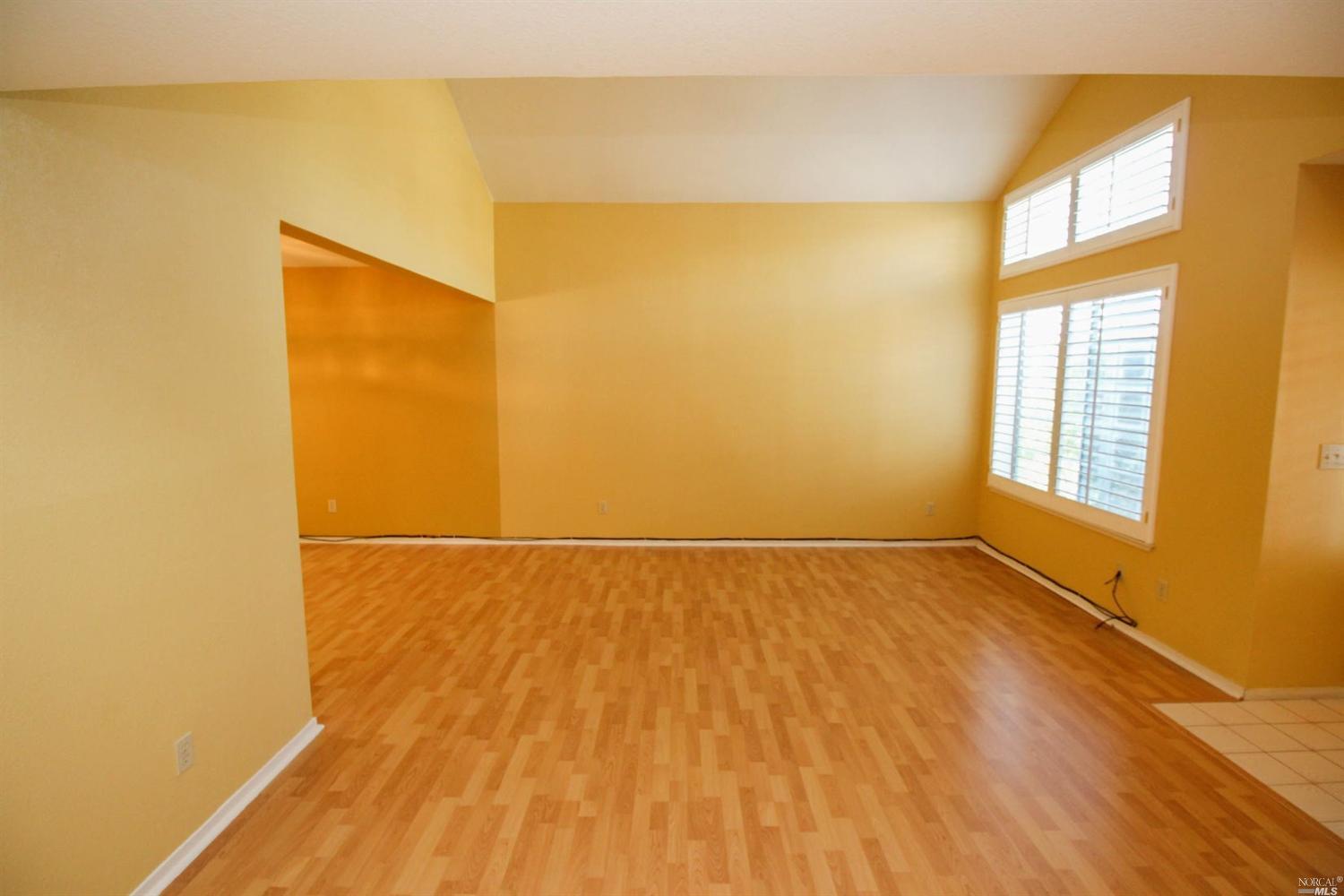 174 Humphrey Ln, Vallejo, CA 94591 photo 5
