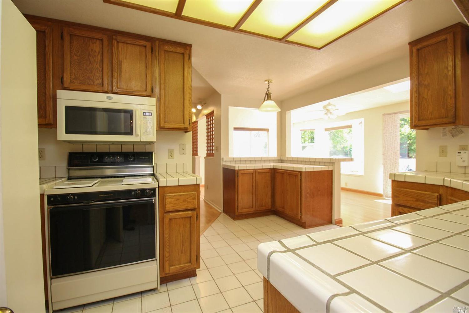 174 Humphrey Ln, Vallejo, CA 94591 photo 14