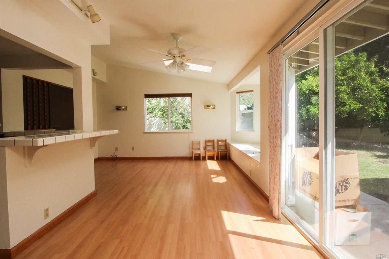 174 Humphrey Ln, Vallejo, CA 94591 photo 15