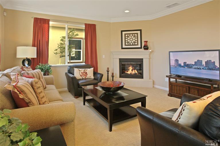 613 Embassy Cir, Vacaville, CA 95688 photo 6