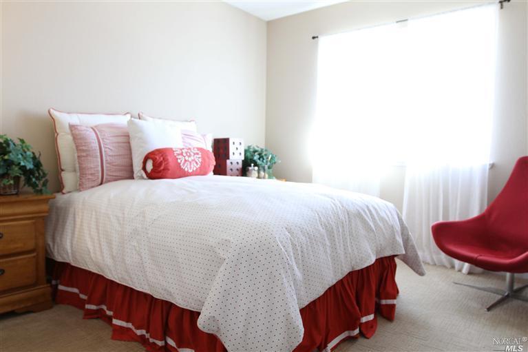 613 Embassy Cir, Vacaville, CA 95688 photo 24