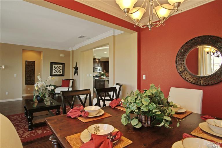 613 Embassy Cir, Vacaville, CA 95688 photo 4