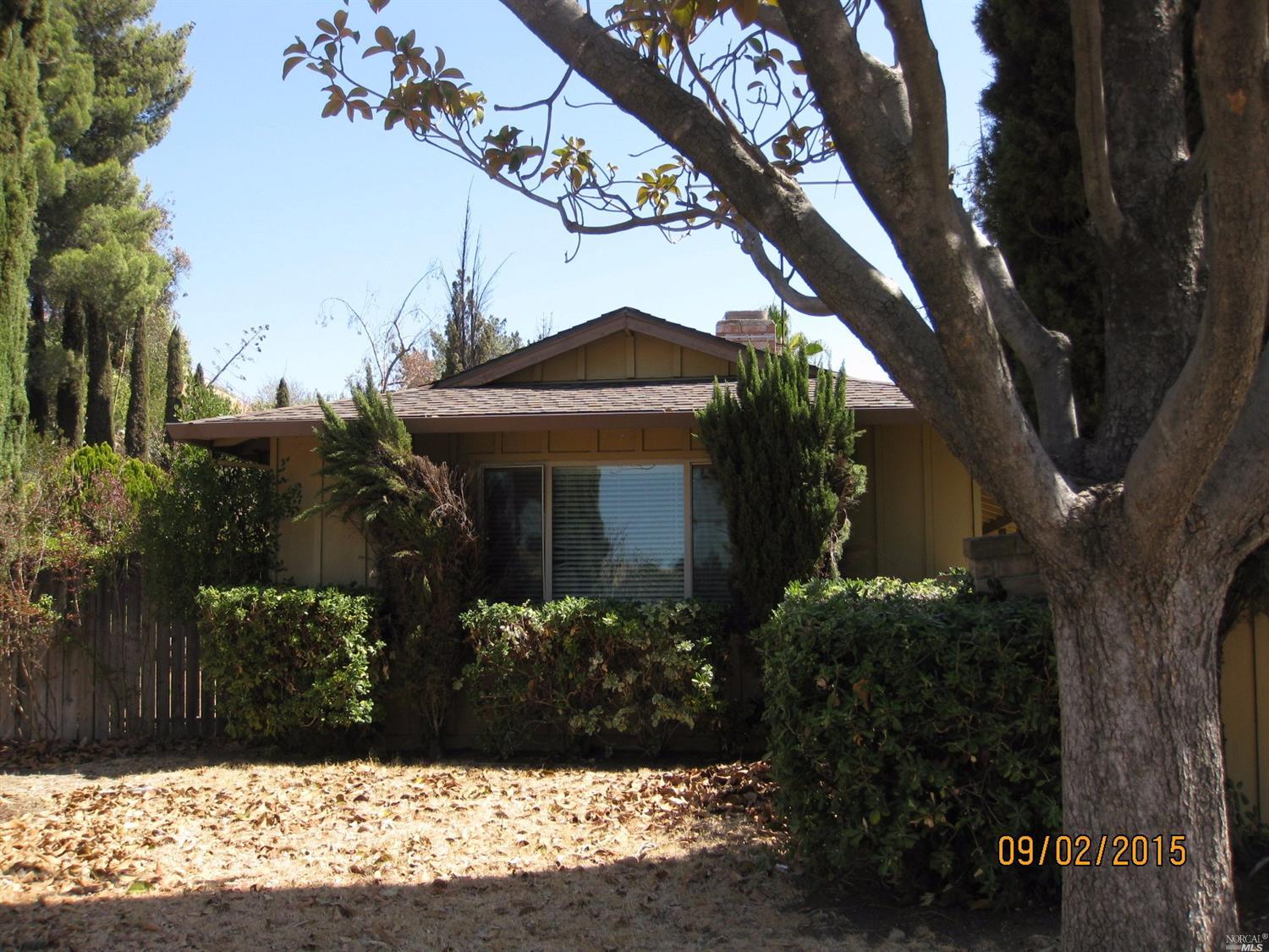 332 Gardenia Cir, Fairfield, CA 94533 photo 1
