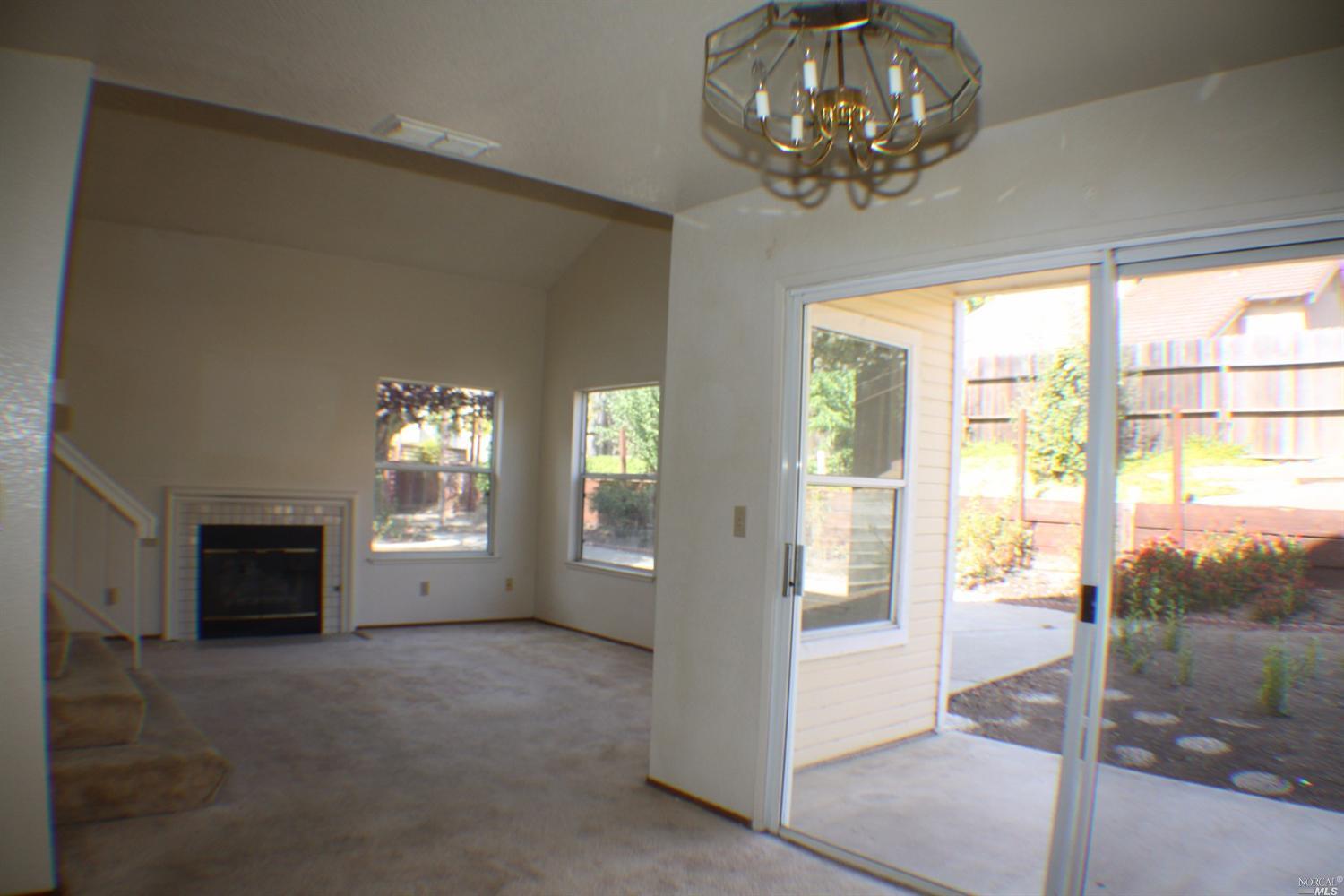 145 Alan Ct, Vallejo, CA 94591 photo 3