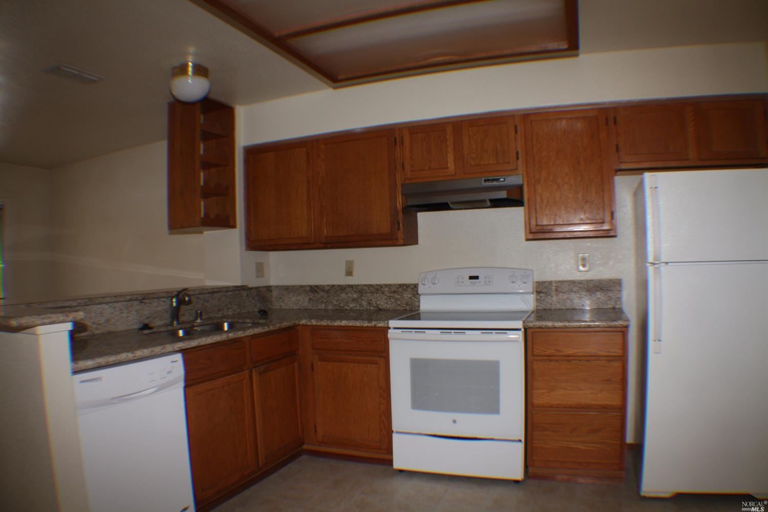 145 Alan Ct, Vallejo, CA 94591 photo 4