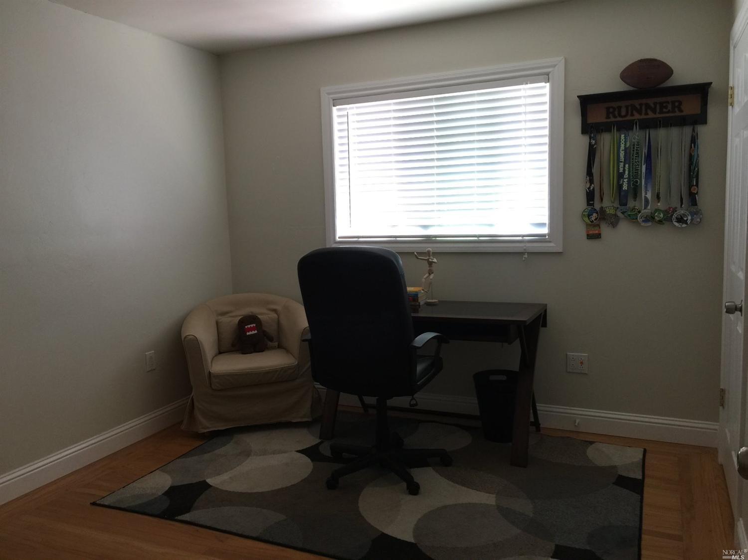 239 Manhattan Dr, Vallejo, CA 94591 photo 9