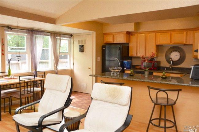11 George St, Cotati, CA 94931 photo 4