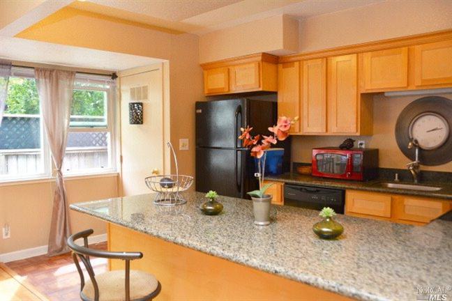 11 George St, Cotati, CA 94931 photo 3