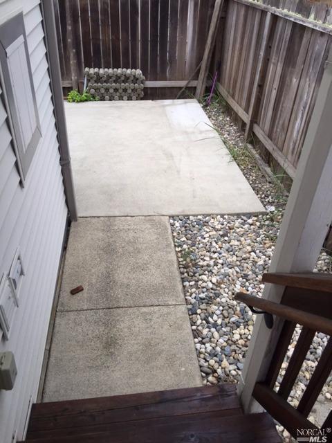425 Rock River Dr, Vallejo, CA 94589 photo 21
