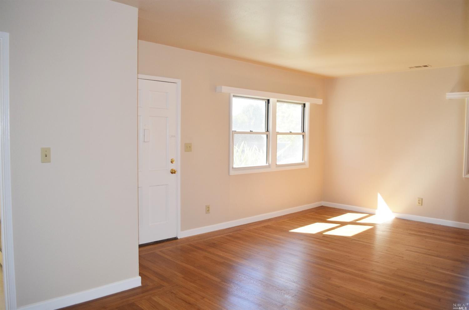 100 Foster St, Vallejo, CA 94591 photo 8