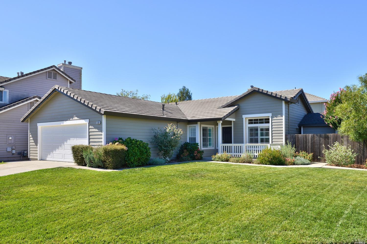 358 Pollard Way, Windsor, CA 95492 photo 1