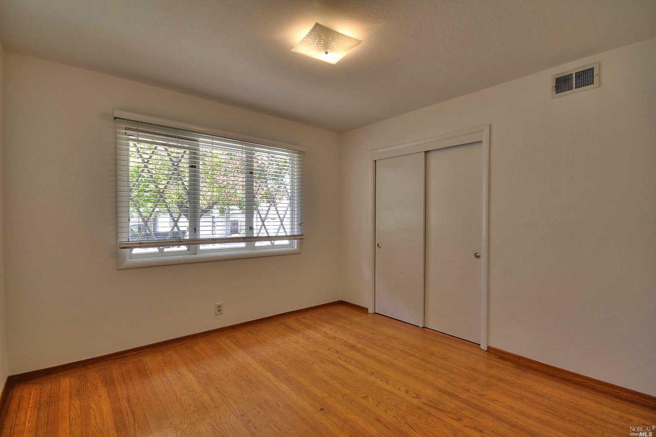 21 Pacific Queen Psge, Corte Madera, CA 94925 photo 10