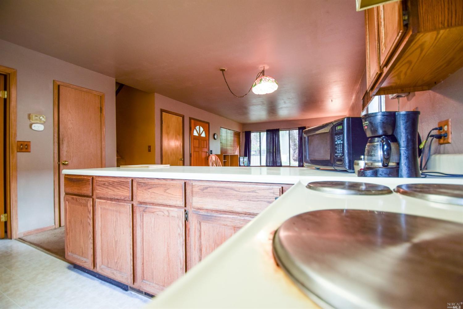 349 Freeway Dr, Napa, CA 94558 photo 6