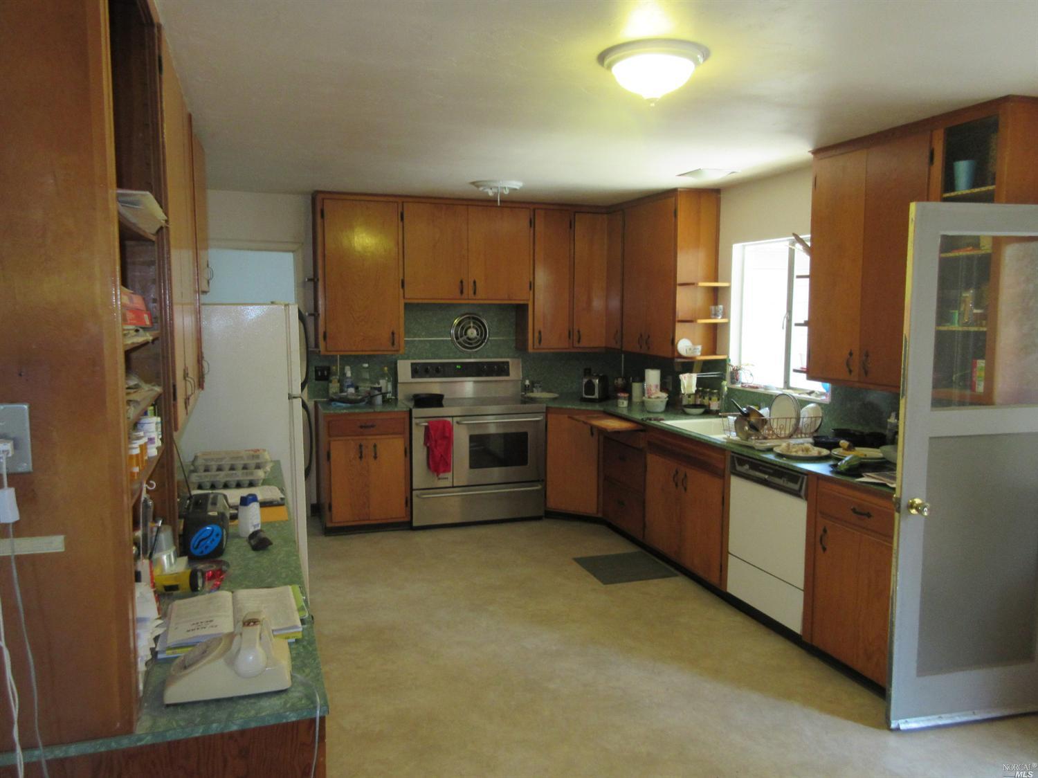 20860 SW Locust St, Willits, CA 95490 photo 1