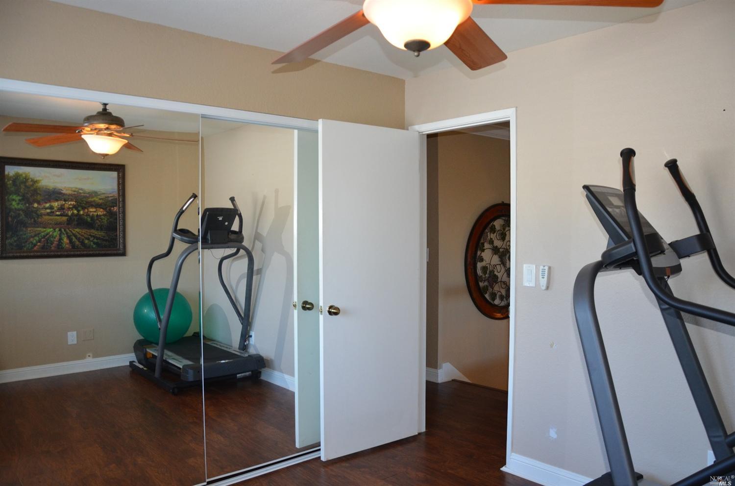 49 Canterbury Cir, Vallejo, CA 94591 photo 14
