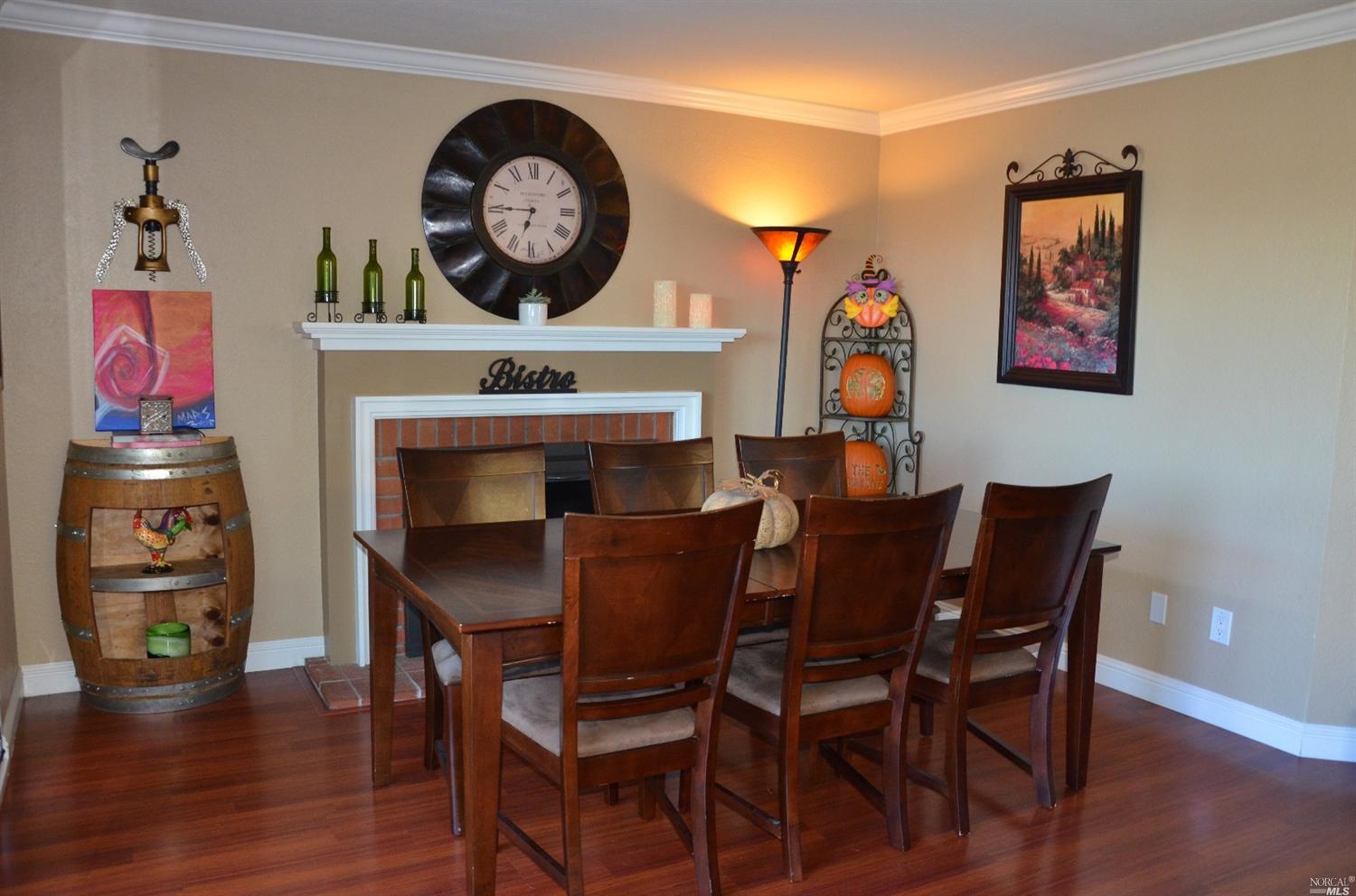 49 Canterbury Cir, Vallejo, CA 94591 photo 8