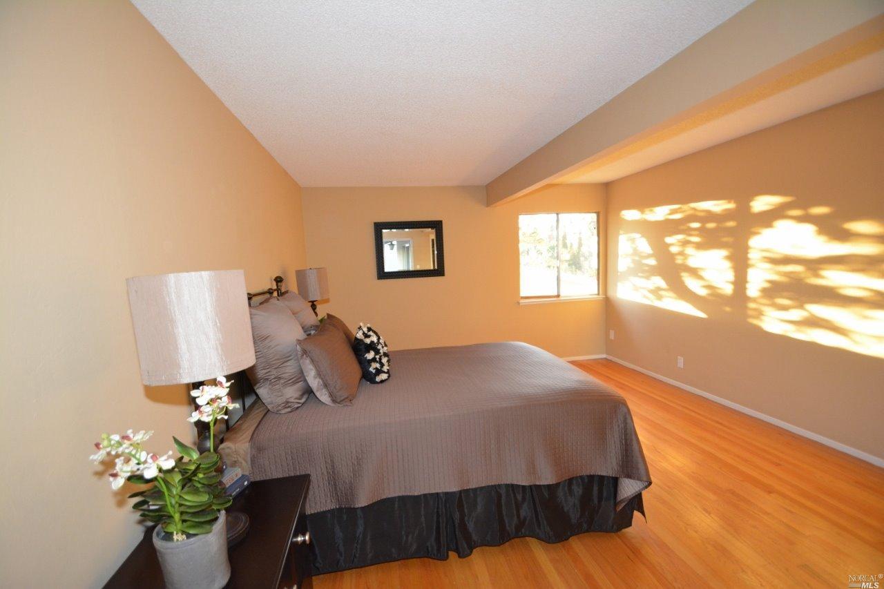 368 Springbrook Dr, Vallejo, CA 94591 photo 9