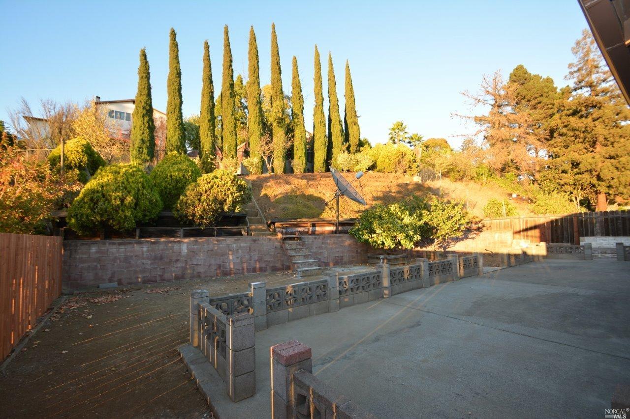 368 Springbrook Dr, Vallejo, CA 94591 photo 14