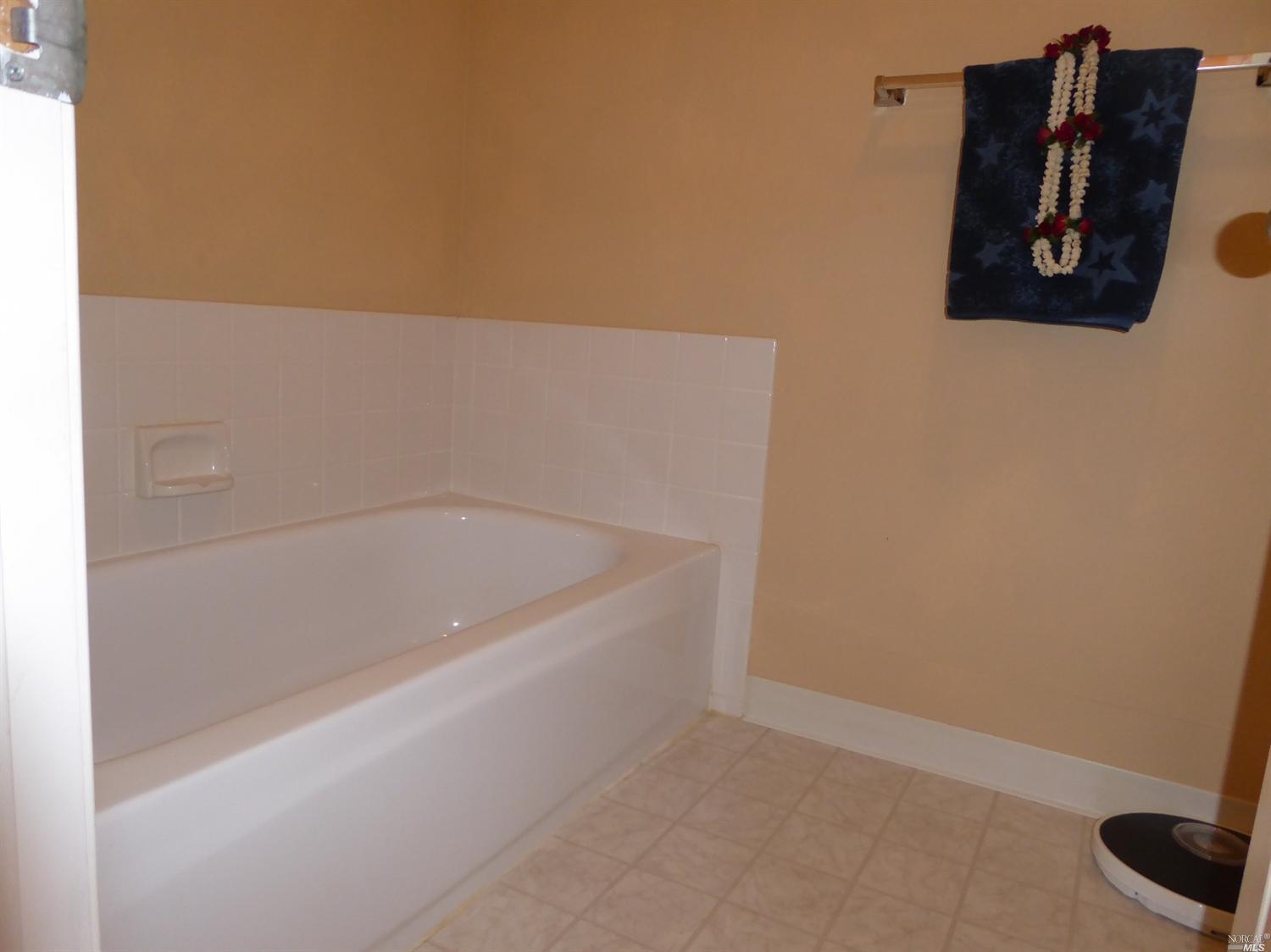 1479 Legend Cir, Vallejo, CA 94591 photo 18