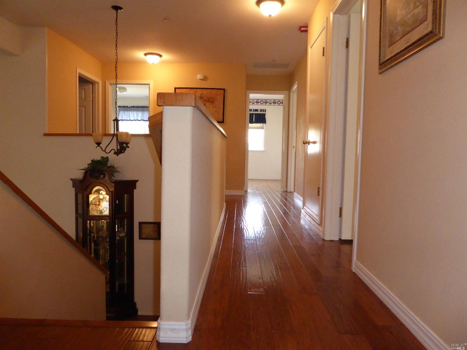 1479 Legend Cir, Vallejo, CA 94591 photo 12