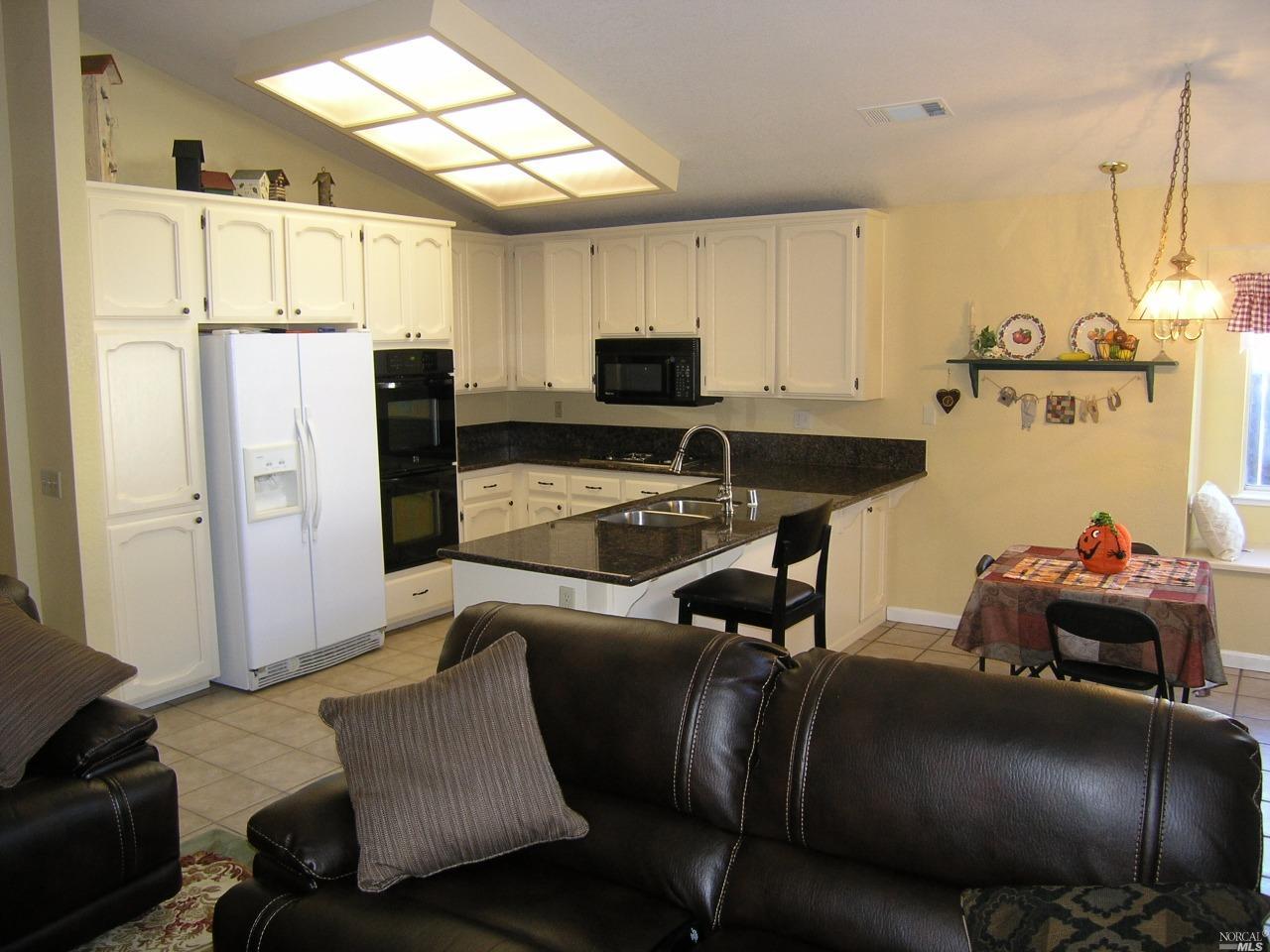 420 Coleman Dr, Dixon, CA 95620 photo 7