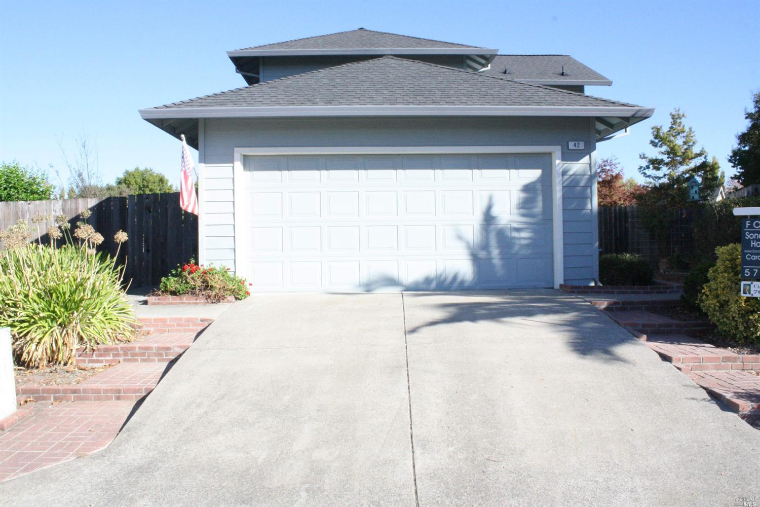 42 Gilbert Way, Cotati, CA 94931 photo 1