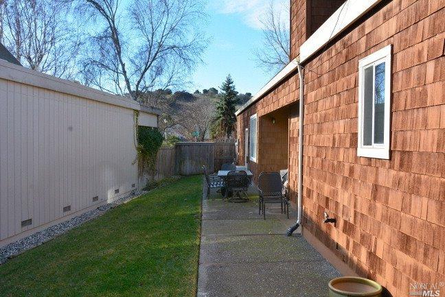615 Crocus Dr, Sonoma, CA 95476 photo 23