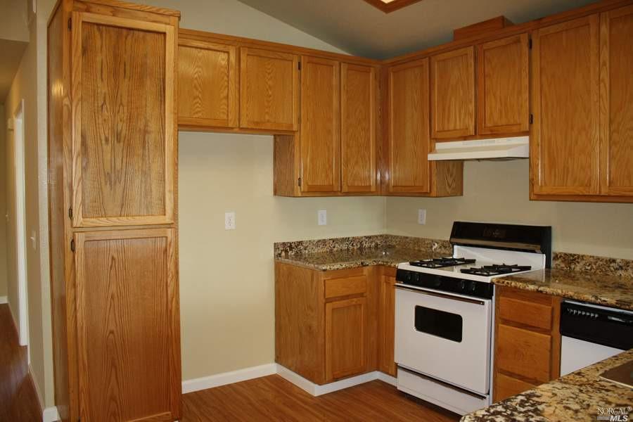 514 Miller Ln, Windsor, CA 95492 photo 5