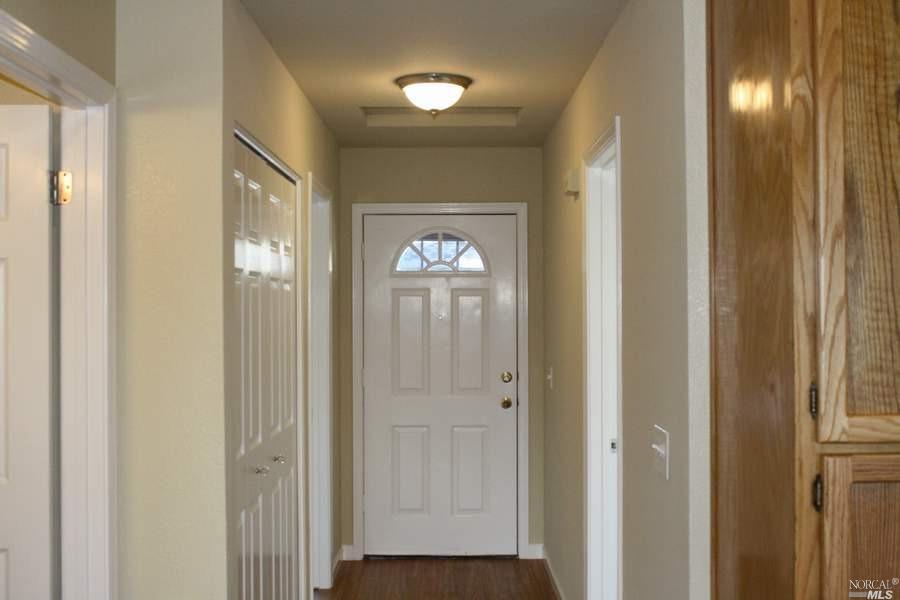 514 Miller Ln, Windsor, CA 95492 photo 4