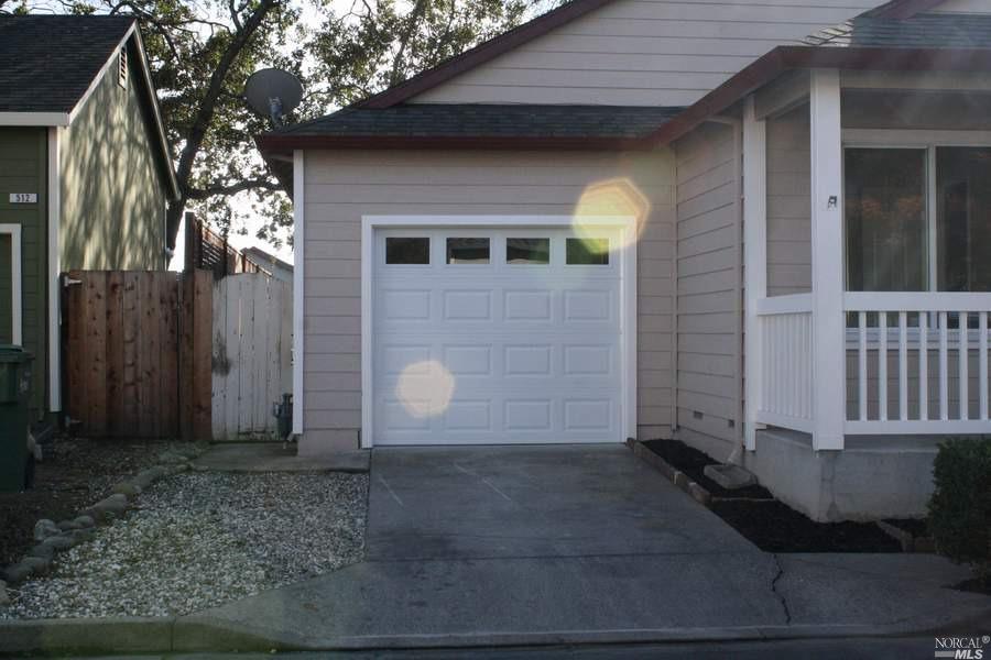 514 Miller Ln, Windsor, CA 95492 photo 2