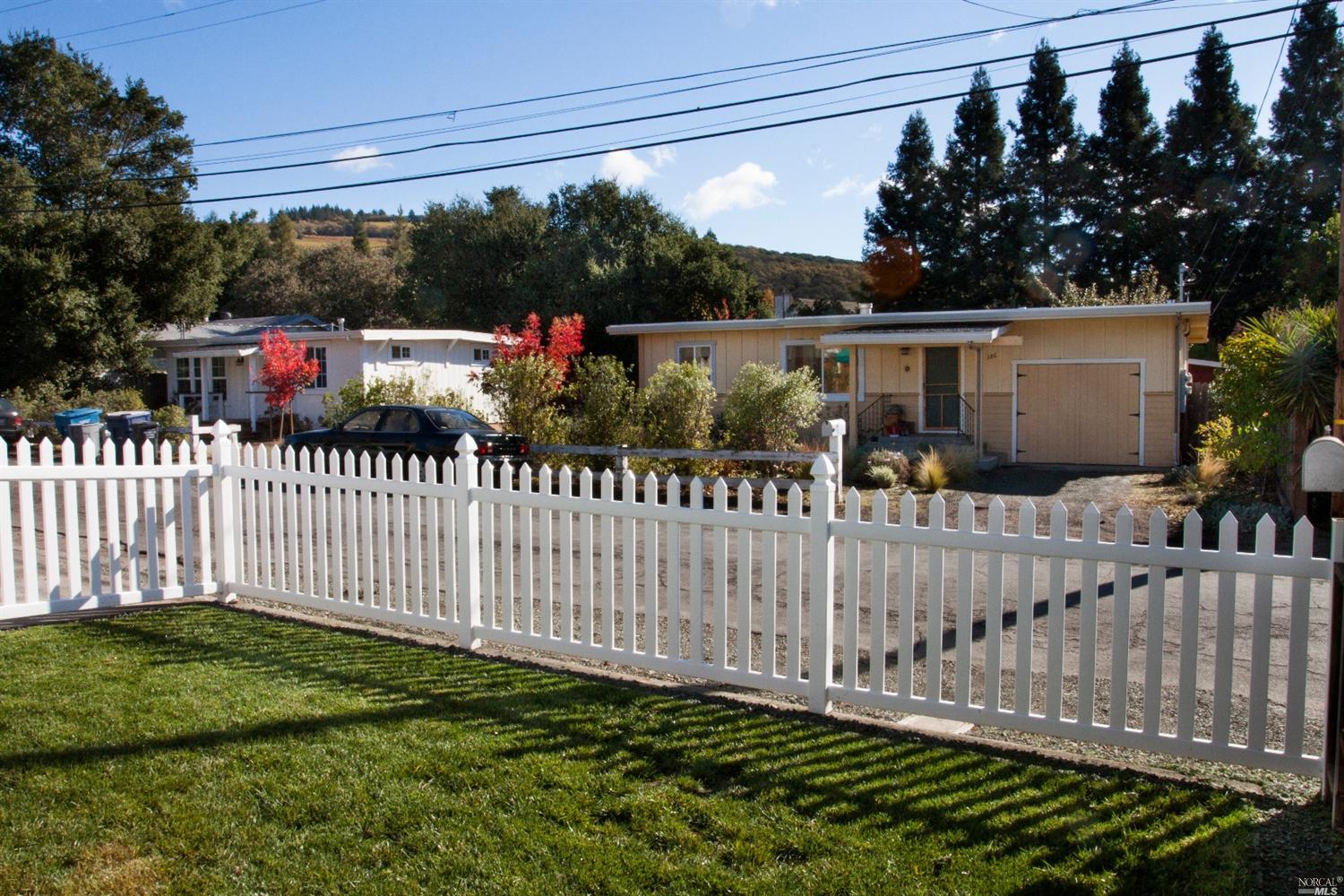Undisclosed, Sonoma, CA 95476 photo 2