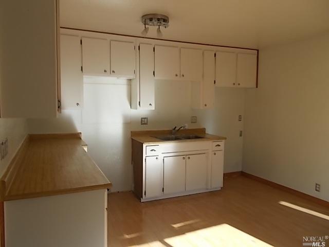 2701 Deer Ln, Willits, CA 95490 photo 4