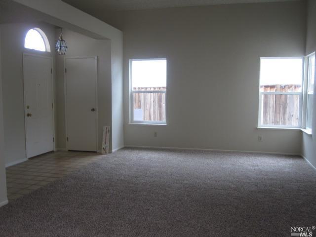 246 Knights Cir, Vallejo, CA 94591 photo 9