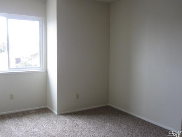 246 Knights Cir, Vallejo, CA 94591 photo 17