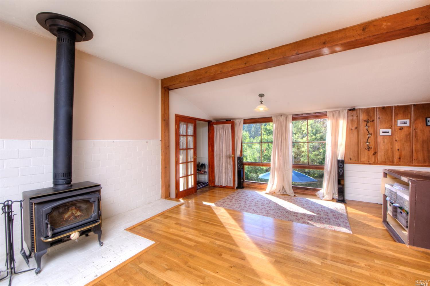 90 Mountain View Ave, Lagunitas, CA 94938 photo 17