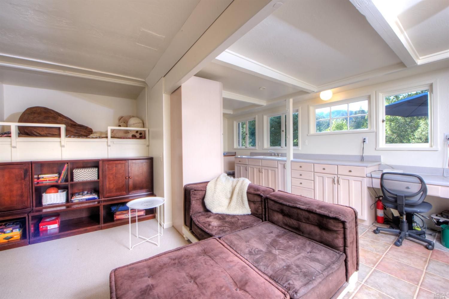 90 Mountain View Ave, Lagunitas, CA 94938 photo 6