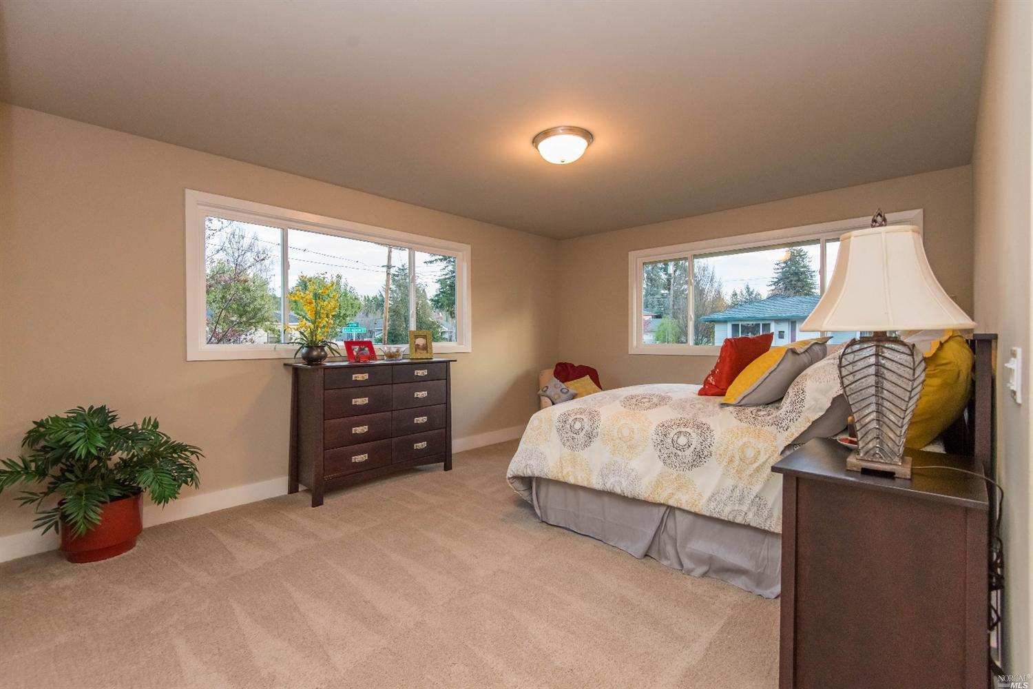 2201 E Haven Dr, Santa Rosa, CA 95409 photo 28