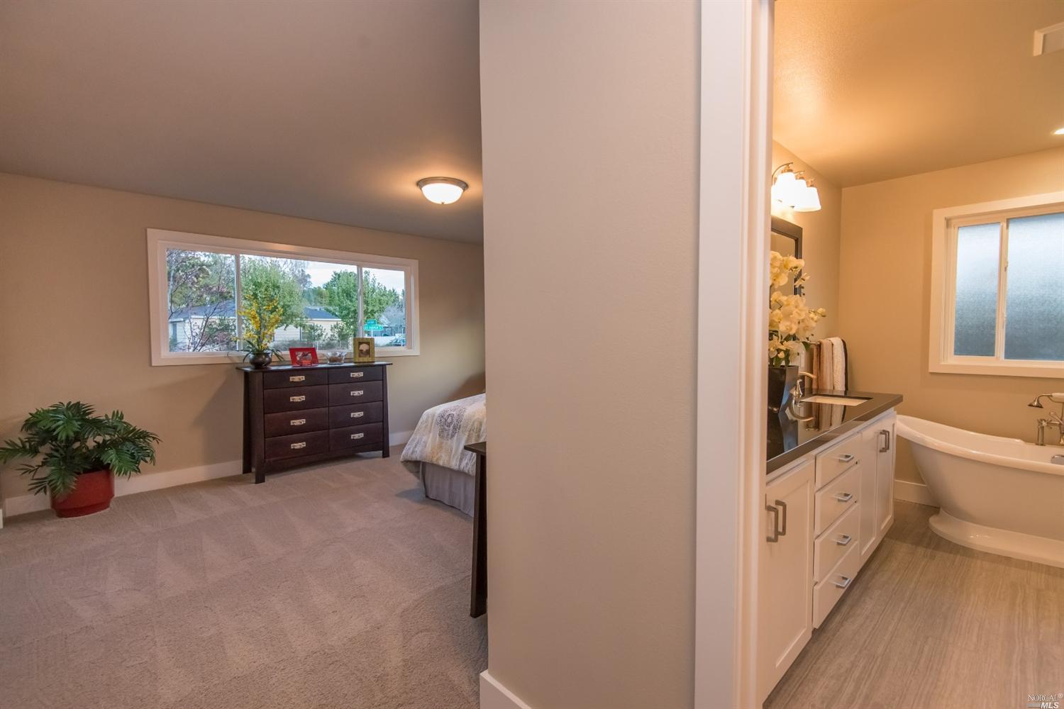 2201 E Haven Dr, Santa Rosa, CA 95409 photo 30
