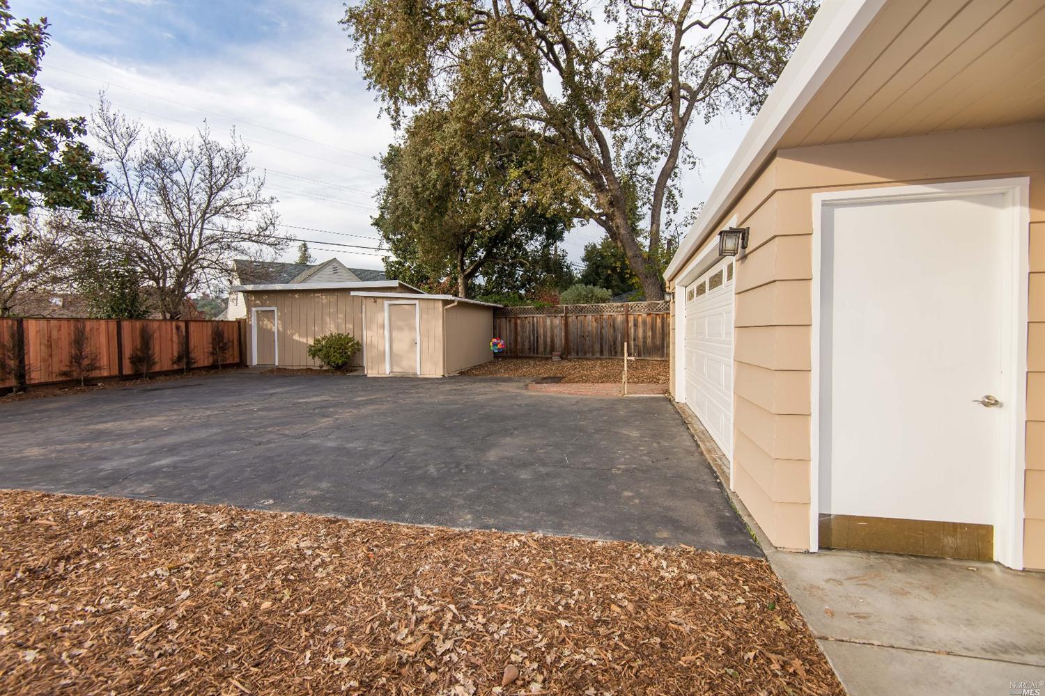 2201 E Haven Dr, Santa Rosa, CA 95409 photo 15
