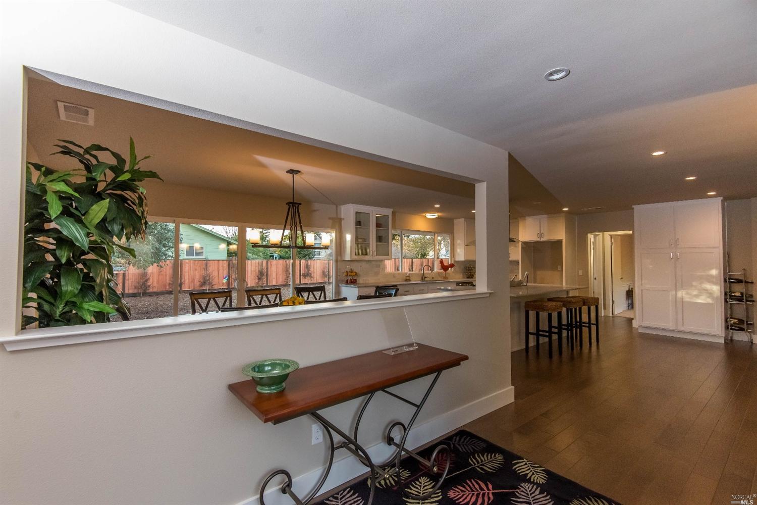 2201 E Haven Dr, Santa Rosa, CA 95409 photo 3