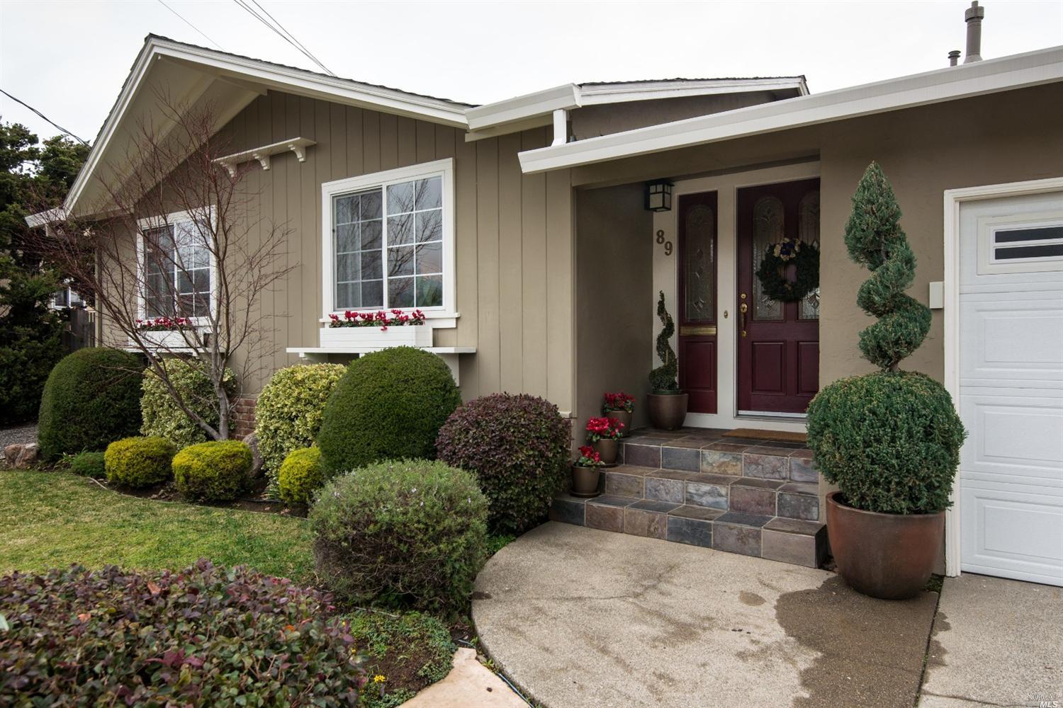 89 Birch Ave, Corte Madera, CA 94925 photo 2
