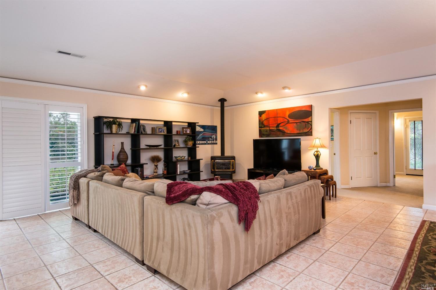 89 Birch Ave, Corte Madera, CA 94925 photo 5