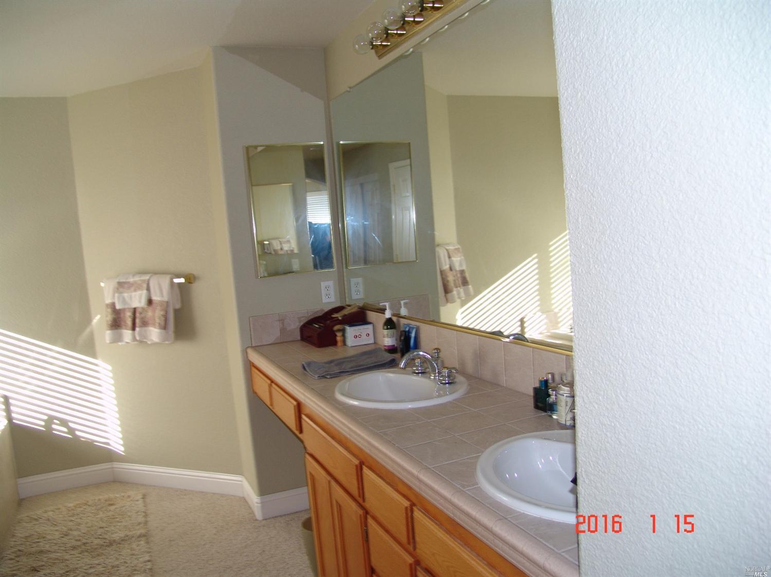 1137 Rochioli Dr, Windsor, CA 95492 photo 14