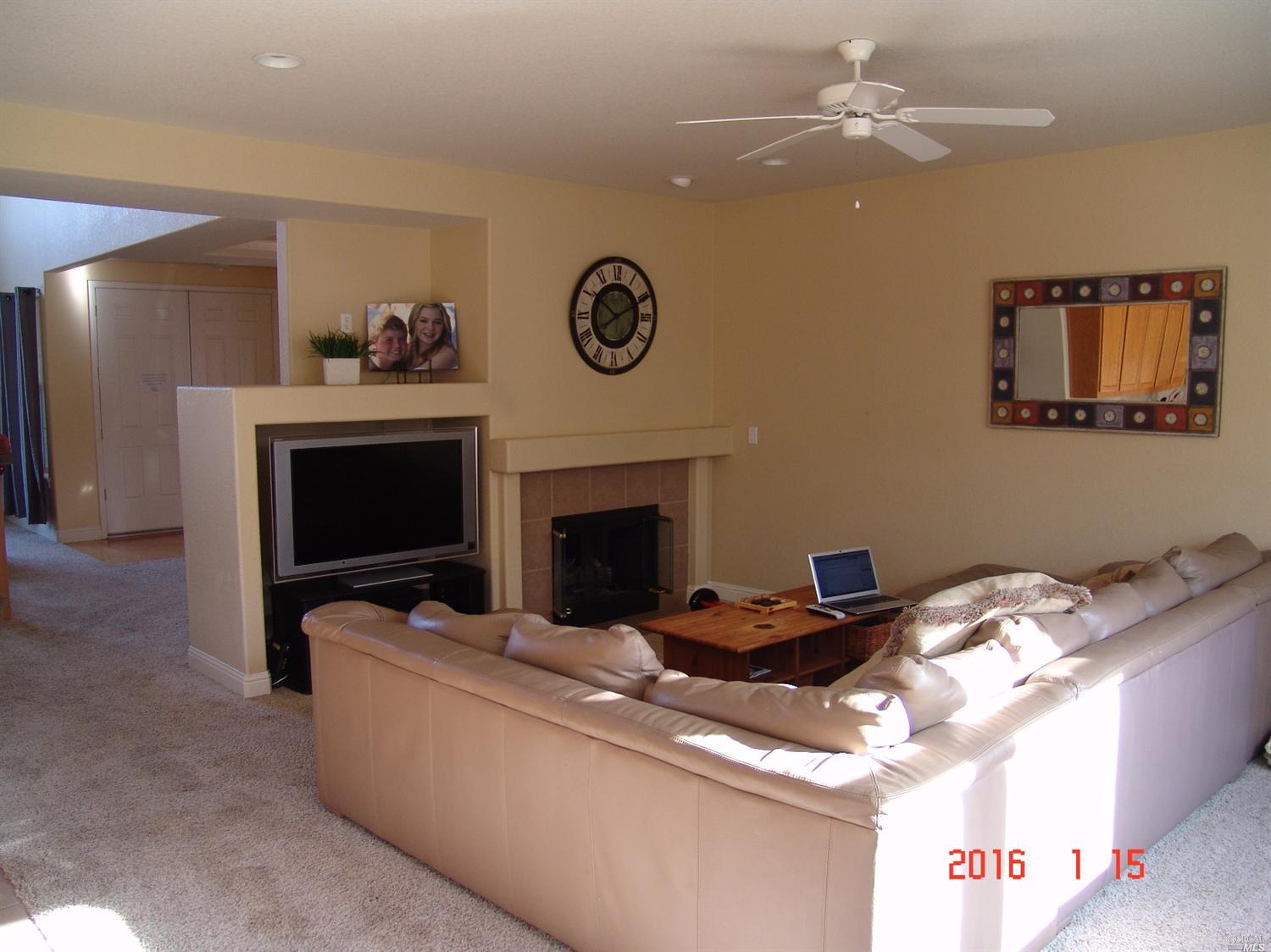 1137 Rochioli Dr, Windsor, CA 95492 photo 5