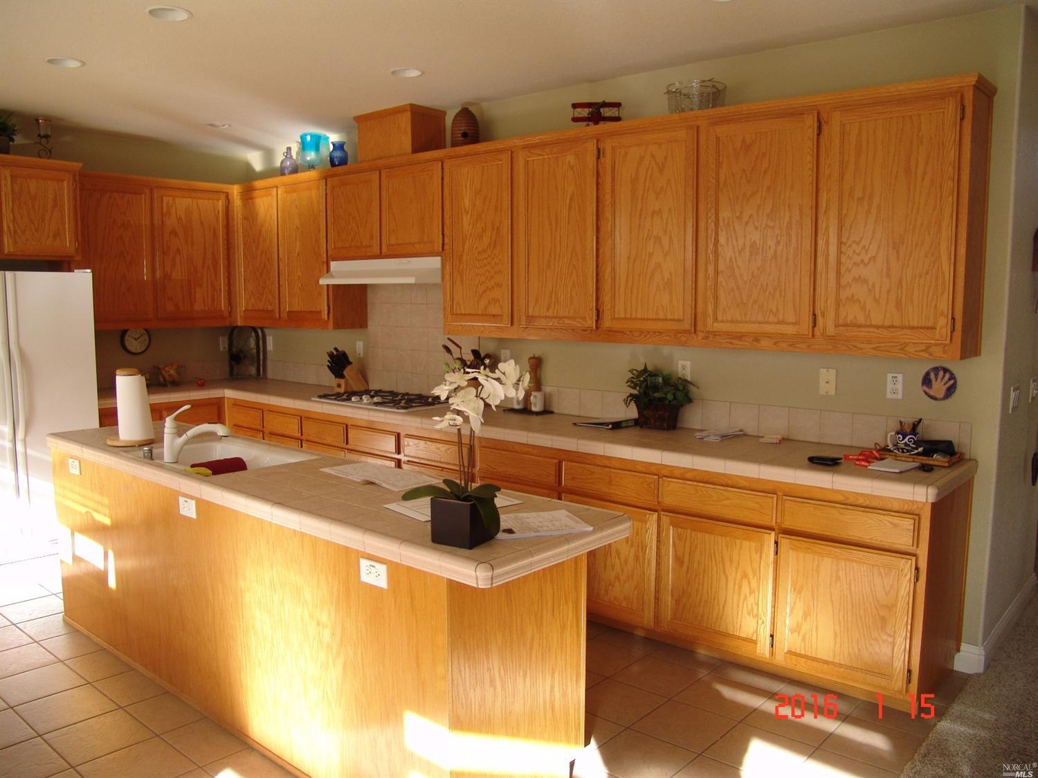 1137 Rochioli Dr, Windsor, CA 95492 photo 4