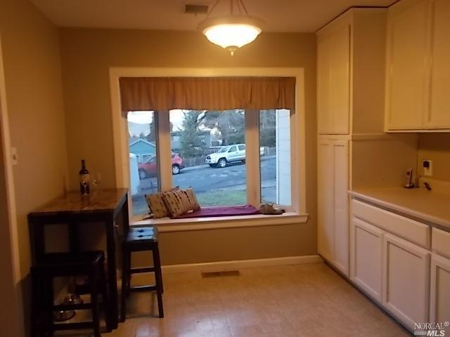 65 Madrone St, Willits, CA 95490 photo 7